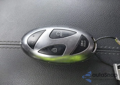 2025 Hyundai Tucson Sel from USA, damaged, VIN 5NMJB3DE3SH571622